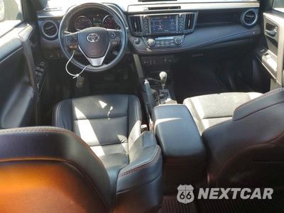 Zdjęcie 8 z 13 samochodu: 2016 TOYOTA RAV4 SE VIN:2T3NFREV3GW274764 - miniatura
