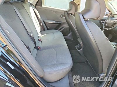 Zdjęcie 10 z 12 samochodu: 2025 KIA K4 LXS VIN:3KPFT4DE0SE153454 - miniatura