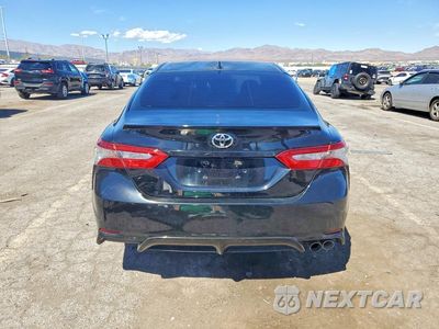 Zdjęcie 6 z 13 samochodu: 2018 TOYOTA CAMRY SE VIN:4T1B11HK8JU599429 - miniatura