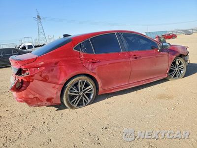 Trzecie zdjęcie samochodu z tyłu: 2025 TOYOTA CAMRY XSE VIN:4T1DAACK2SU122321 - miniatura