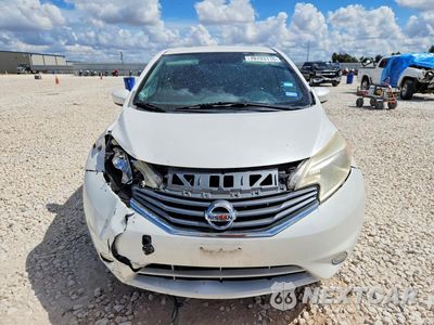 Piąte zdjęcie samochodu w środku: 2015 NISSAN VERSA NOTE SV VIN:3N1CE2CP1FL377423 - miniatura