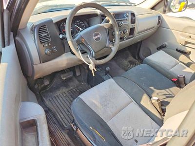 Zdjęcie 8 z 12 samochodu: 2008 GMC SIERRA K1500 VIN:1GTEK14C48E105911 - miniatura
