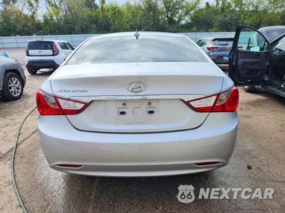 Zdjęcie 6 z 12 samochodu: 2012 HYUNDAI SONATA GLS VIN:5NPEB4AC6CH469021 - miniatura