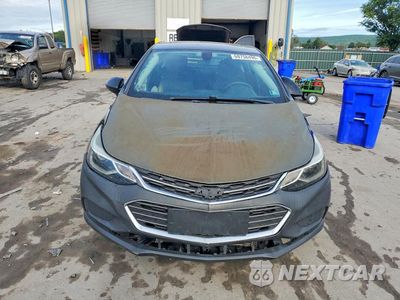 Piąte zdjęcie samochodu w środku: 2018 CHEVROLET CRUZE LT VIN:3G1BE6SM7JS523970 - miniatura