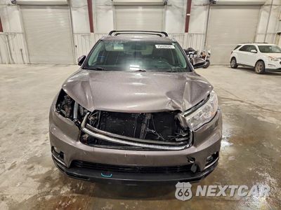 Piąte zdjęcie samochodu w środku: 2016 TOYOTA HIGHLANDER XLE VIN:5TDJKRFH3GS227058 - miniatura