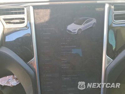 Zdjęcie 9 z 12 samochodu: 2013 TESLA MODEL S VIN:5YJSA1CG9DFP20568 - miniatura