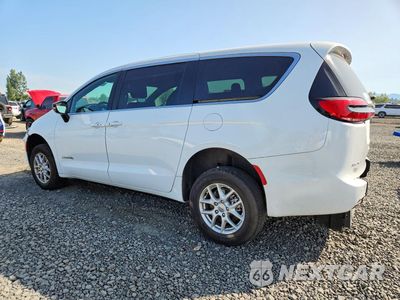 Drugie zdjęcie samochodu z przodu: 2024 CHRYSLER PACIFICA TOURING VIN:2C4RC1FG9RR191378 - miniatura