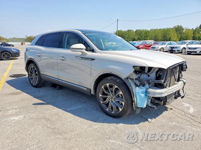 Czwarte zdjęcie samochodu z boku: 2021 LINCOLN NAUTILUS RESERVE VIN:2LMPJ6K91MBL04646 - miniatura