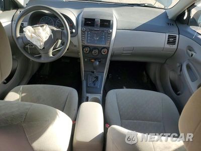Zdjęcie 8 z 12 samochodu: 2010 TOYOTA COROLLA BASE VIN:2T1BU4EE9AC356995 - miniatura