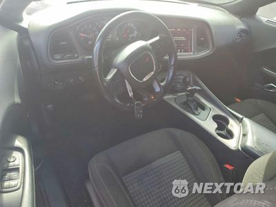 Zdjęcie 8 z 13 samochodu: 2023 DODGE CHALLENGER SXT VIN:2C3CDZAG0PH549709 - miniatura