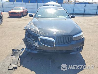Piąte zdjęcie samochodu w środku: 2018 BMW 530XE VIN:WBAJB1C55JB084377 - miniatura