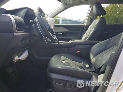 Zdjęcie 7 z 14 samochodu: 2026 TOYOTA GRAND HIGHLANDER LIMITED VIN:5TDAAAB53TS121543 - miniatura