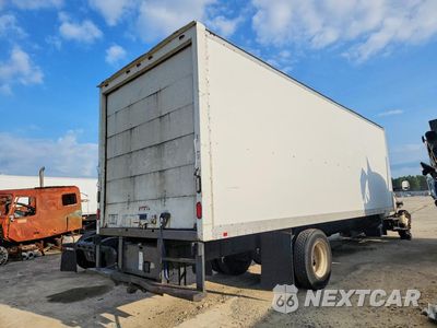 Trzecie zdjęcie samochodu z tyłu: 2013 FORD F750 SUPER DUTY BOX TRUCK VIN:3FRNF7FA6DV035008 - miniatura