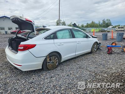Trzecie zdjęcie samochodu z tyłu: 2017 HYUNDAI SONATA SE VIN:5NPE24AF5HH571895 - miniatura