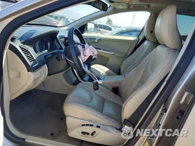 Zdjęcie 7 z 13 samochodu: 2014 VOLVO XC60 3.2 VIN:YV4940DL2E2513632 - miniatura