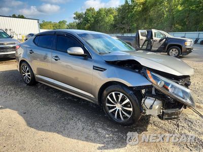 Czwarte zdjęcie samochodu z boku: 2015 KIA OPTIMA LX VIN:5XXGM4A7XFG421947 - miniatura