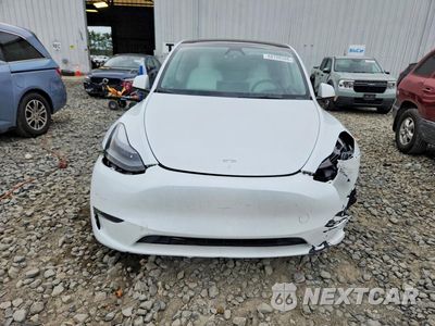 Piąte zdjęcie samochodu w środku: 2024 TESLA MODEL Y VIN:7SAYGDEEXRF170331 - miniatura