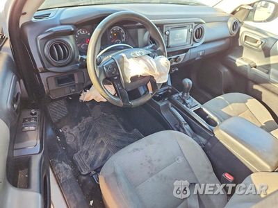 Zdjęcie 8 z 12 samochodu: 2018 TOYOTA TACOMA SR VIN:5TFRX5GN9JX121121 - miniatura