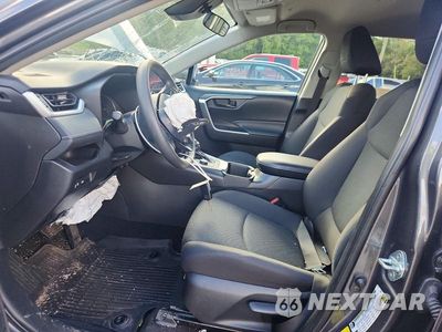 Zdjęcie 7 z 13 samochodu: 2024 TOYOTA RAV4 LE VIN:2T3LWRFV2RW204018 - miniatura