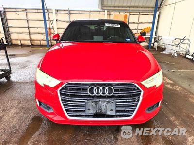 Piąte zdjęcie samochodu w środku: 2018 AUDI A3 PREMIUM VIN:WAUAUGFF2J1047794 - miniatura