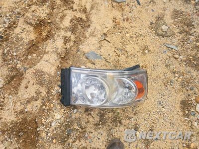Zdjęcie 13 z 14 samochodu: 2008 STERLING TRUCK A VIN:3F6WJ76AX8G352249 - miniatura