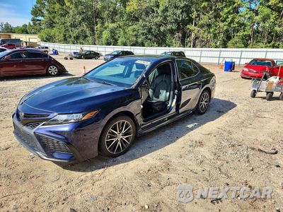 2021 TOYOTA CAMRY SE 4T1G11AK5MU602081 - główne zdjęcie licytacji z USA - miniatura