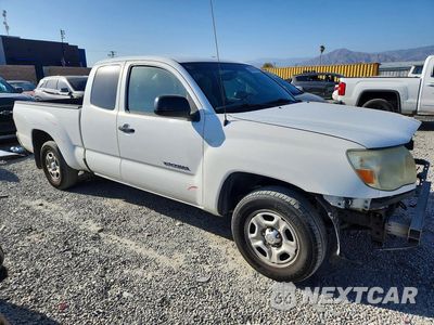 Czwarte zdjęcie samochodu z boku: 2010 TOYOTA TACOMA BASE VIN:5TETX4CN9AZ745886 - miniatura
