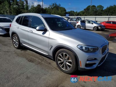 Czwarte zdjęcie samochodu z boku: 2019 BMW X3 SDRIVE30I VIN:5UXTR7C50KLE98609 - miniatura