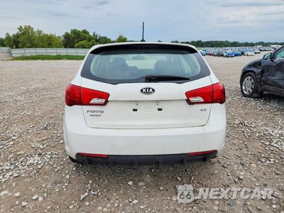 Zdjęcie 6 z 12 samochodu: 2012 KIA FORTE5 EX VIN:KNAFU5A29C5481107 - miniatura