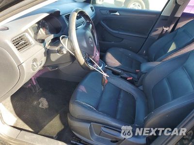 Zdjęcie 7 z 12 samochodu: 2011 VOLKSWAGEN JETTA SE VIN:3VWDZ7AJ0BM308029 - miniatura