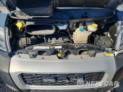 Zdjęcie 12 z 13 samochodu: 2020 RAM PROMASTER 3500 DELIVERY VAN VIN:3C6URVJG2LE140070 - miniatura