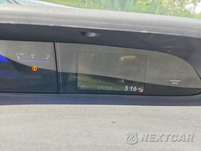 Zdjęcie 9 z 13 samochodu: 2014 HONDA CIVIC LX VIN:2HGFB2F50EH531948 - miniatura