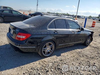 Trzecie zdjęcie samochodu z tyłu: 2012 MERCEDES-BENZ C 300 4MATIC VIN:WDDGF8BBXCA655636 - miniatura