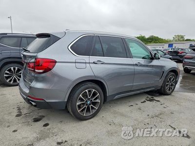 Trzecie zdjęcie samochodu z tyłu: 2017 BMW X5 XDRIVE35I VIN:5UXKR0C51H0V67978 - miniatura