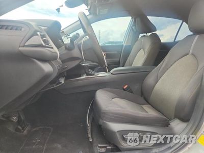 Zdjęcie 7 z 12 samochodu: 2022 TOYOTA CAMRY LE VIN:4T1C11AK4NU638179 - miniatura