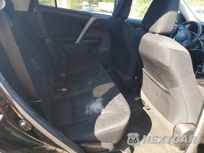 Zdjęcie 10 z 12 samochodu: 2018 TOYOTA RAV4 LE VIN:2T3ZFREV0JW508951 - miniatura