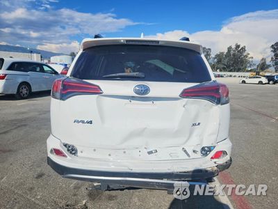 Zdjęcie 6 z 13 samochodu: 2017 TOYOTA RAV4 XLE VIN:2T3RFREVXHW587698 - miniatura