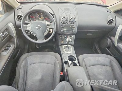 Zdjęcie 8 z 12 samochodu: 2015 NISSAN ROGUE SELECT S VIN:JN8AS5MT8FW672706 - miniatura