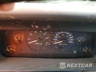 Zdjęcie 9 z 12 samochodu: 1998 JEEP GRAND CHEROKEE LAREDO VIN:1J4GZ48YXWC166257 - miniatura