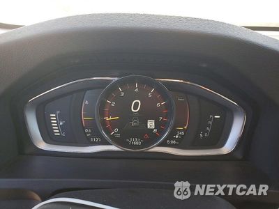 Zdjęcie 9 z 12 samochodu: 2017 VOLVO S60 VIN:YV126MFL2H2437878 - miniatura