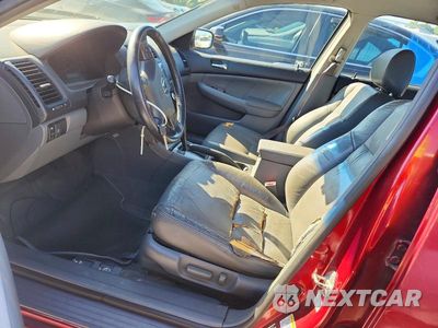 Zdjęcie 7 z 12 samochodu: 2004 HONDA ACCORD EX VIN:1HGCM66514A061088 - miniatura