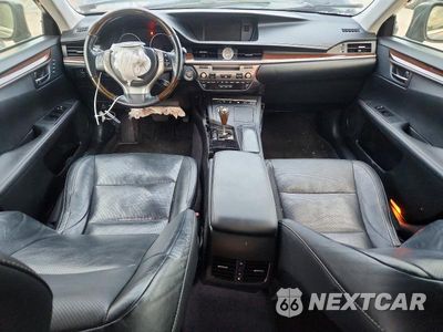 Zdjęcie 8 z 13 samochodu: 2013 LEXUS ES 350 VIN:JTHBK1GG4D2071884 - miniatura