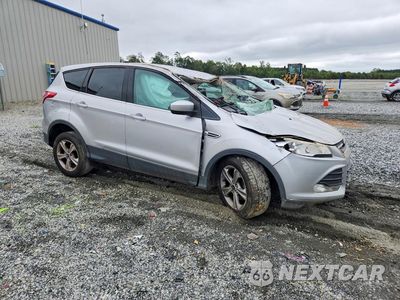 Czwarte zdjęcie samochodu z boku: 2013 FORD ESCAPE SE VIN:1FMCU0GXXDUD72430 - miniatura