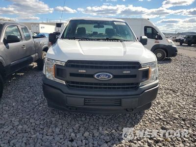 Piąte zdjęcie samochodu w środku: 2019 FORD F150 SUPERCREW VIN:1FTFW1E5XKFB04420 - miniatura