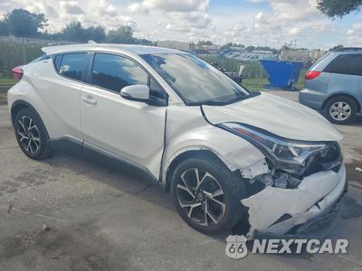 Czwarte zdjęcie samochodu z boku: 2019 TOYOTA C-HR XLE VIN:NMTKHMBX4KR078122 - miniatura