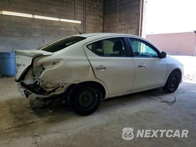 Trzecie zdjęcie samochodu z tyłu: 2019 NISSAN VERSA SV VIN:3N1CN7AP2KL874295 - miniatura