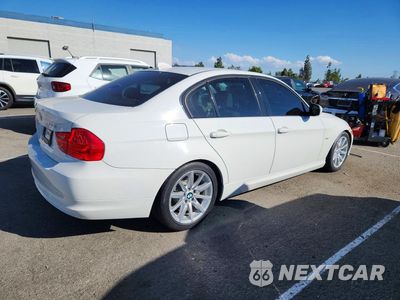Trzecie zdjęcie samochodu z tyłu: 2010 BMW 328 I SULEV VIN:WBAPH5G53ANM70577 - miniatura