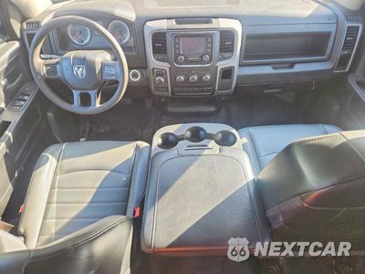 Zdjęcie 8 z 12 samochodu: 2021 RAM 1500 CLASSIC TRADESMAN VIN:1C6RR6FG1MS550863 - miniatura