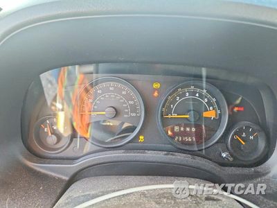 Zdjęcie 9 z 12 samochodu: 2014 JEEP PATRIOT SPORT VIN:1C4NJRBB6ED879400 - miniatura