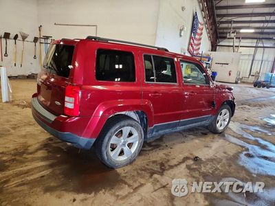 Trzecie zdjęcie samochodu z tyłu: 2012 JEEP PATRIOT LATITUDE VIN:1C4NJPFA6CD698509 - miniatura